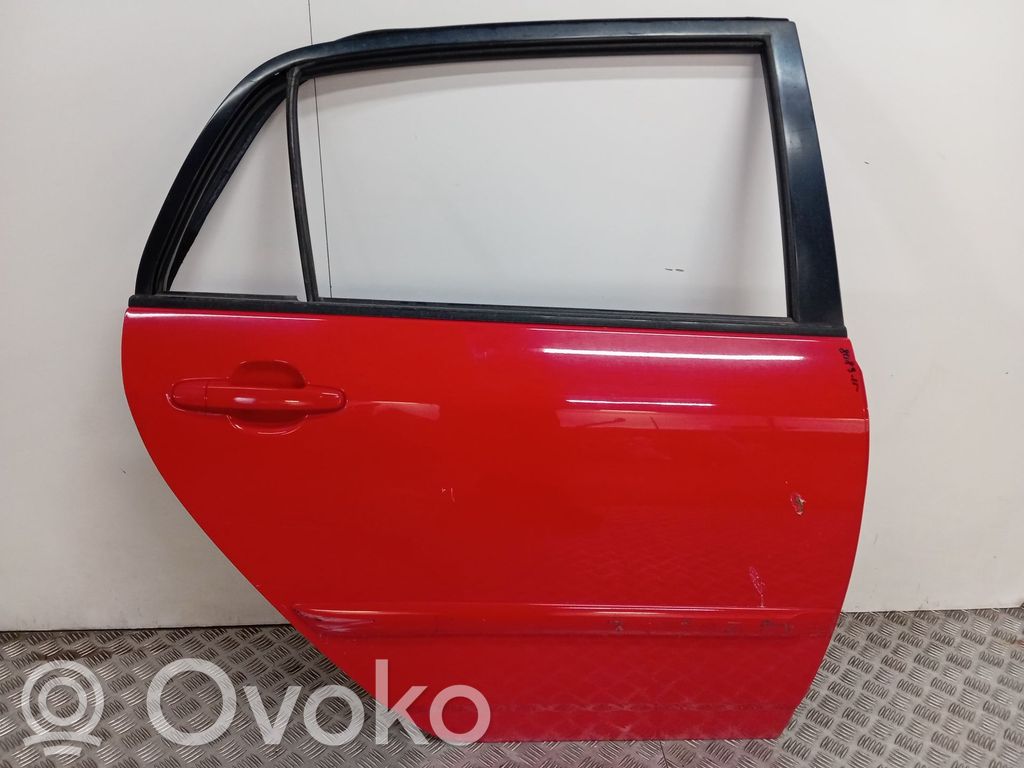 Toyota Corolla E120 E130 Galinės durys 