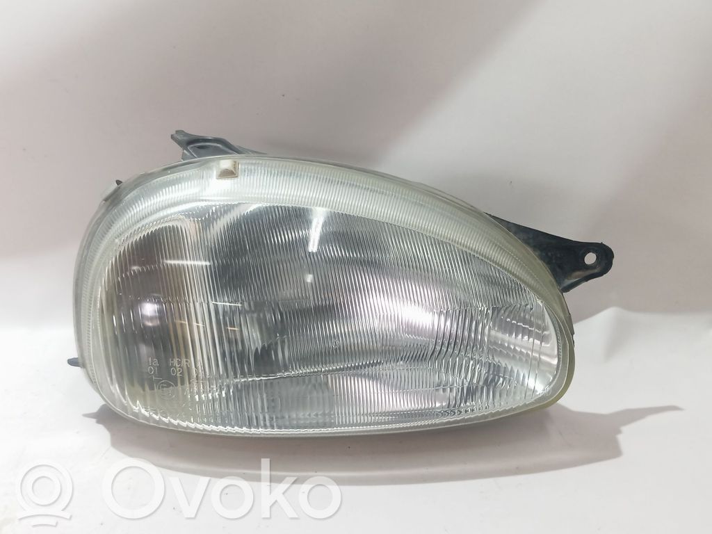 Opel Corsa B Phare frontale 