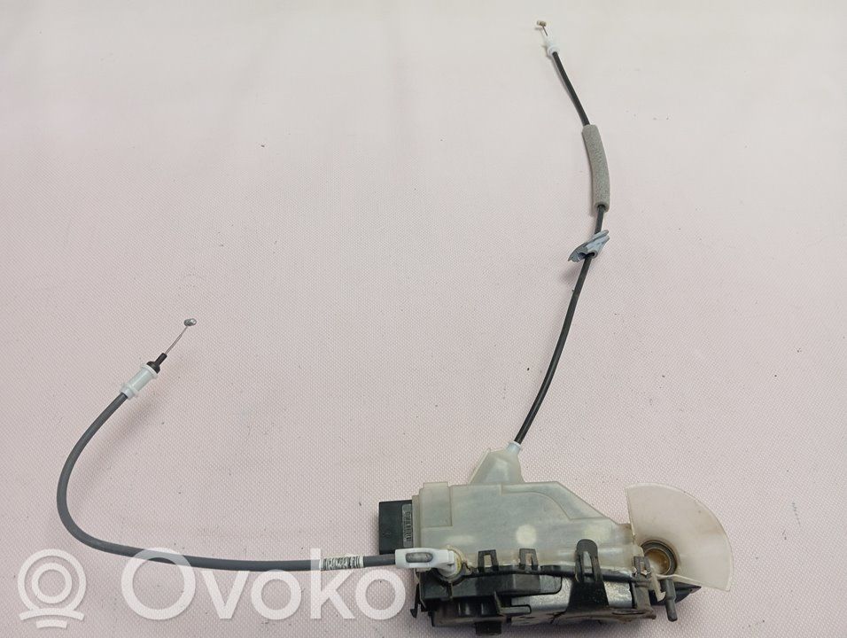 Citroen C3 Priekšpusē slēdzene 