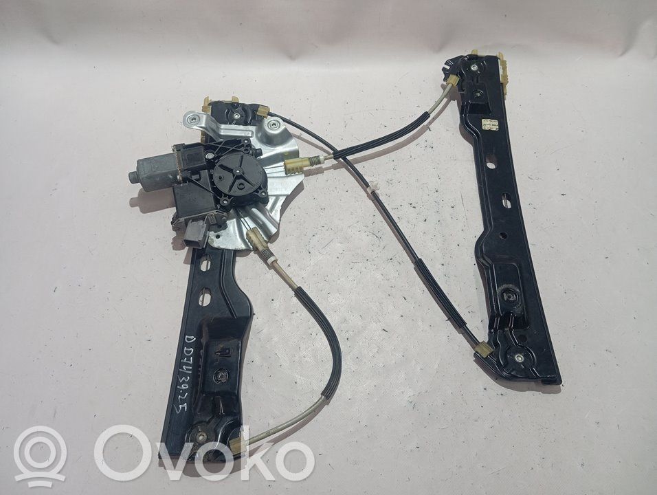 Opel Astra K Podnośnik szyby drzwi z silniczkiem 