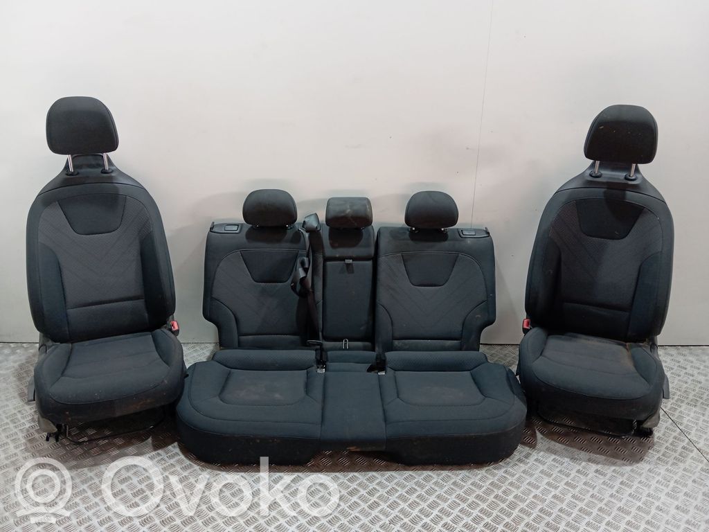 Kit siège   88500AT400CCV