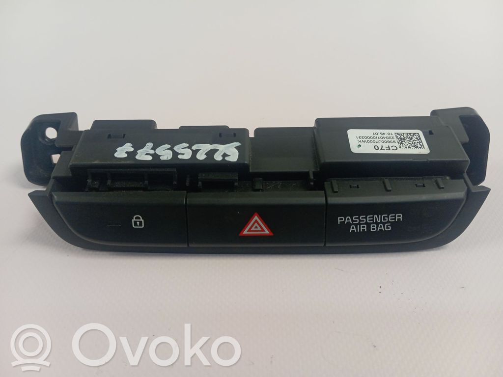 Botón interruptor de luz de peligro   93600J7000WK