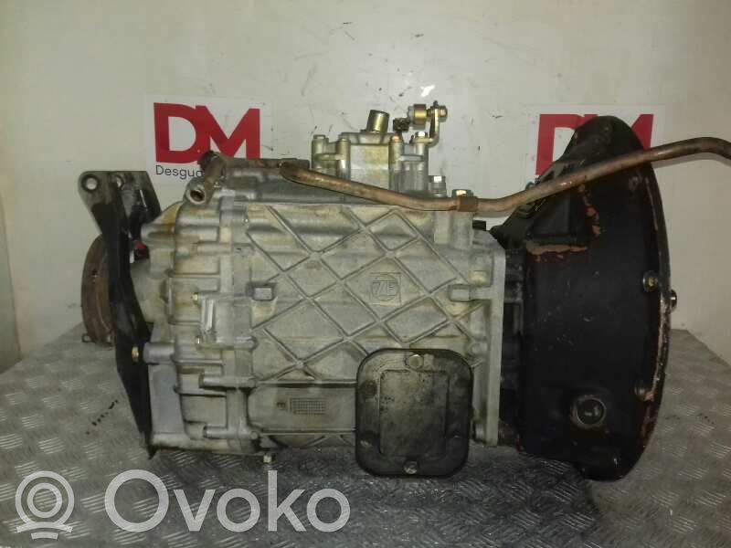 Nissan Atleon Manuaalinen 5-portainen vaihdelaatikko 