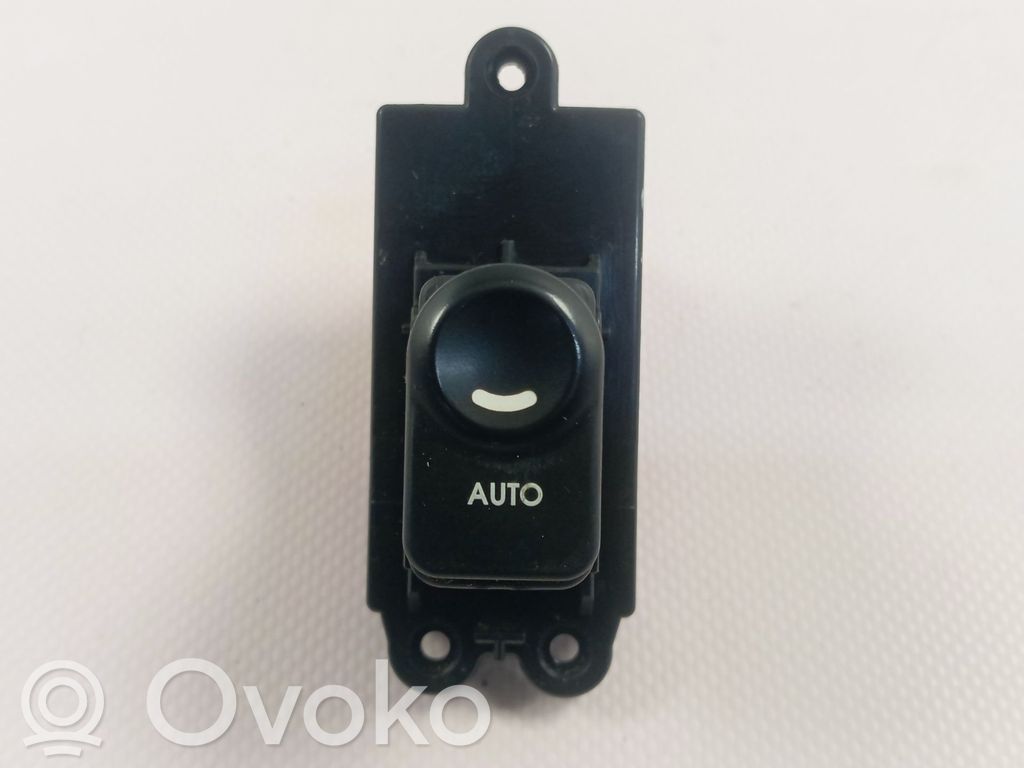 Hyundai i30 Electric window control switch 