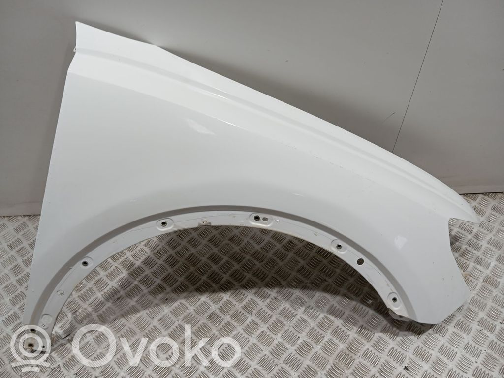 Audi Q3 F3 Aripă 