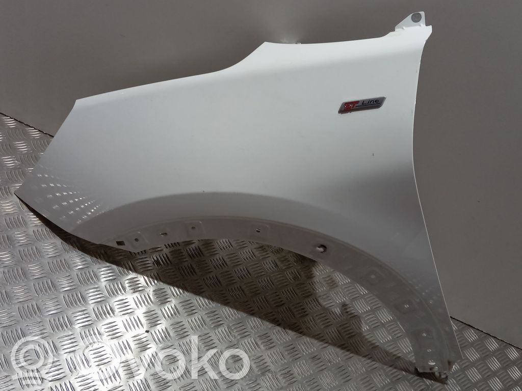 Ford Puma Sparnas 