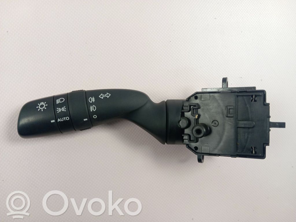 Toyota RAV 4 (XA50) Comutator lumini bord 