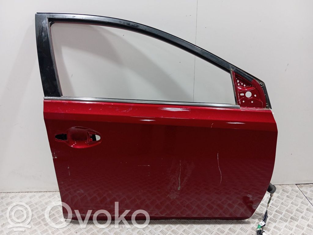 Toyota Auris E180 Puerta delantera 