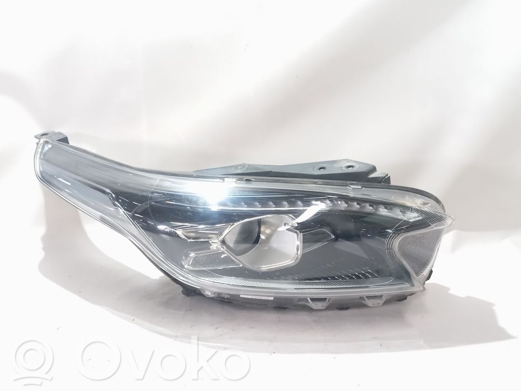 KIA Xceed Phare frontale 