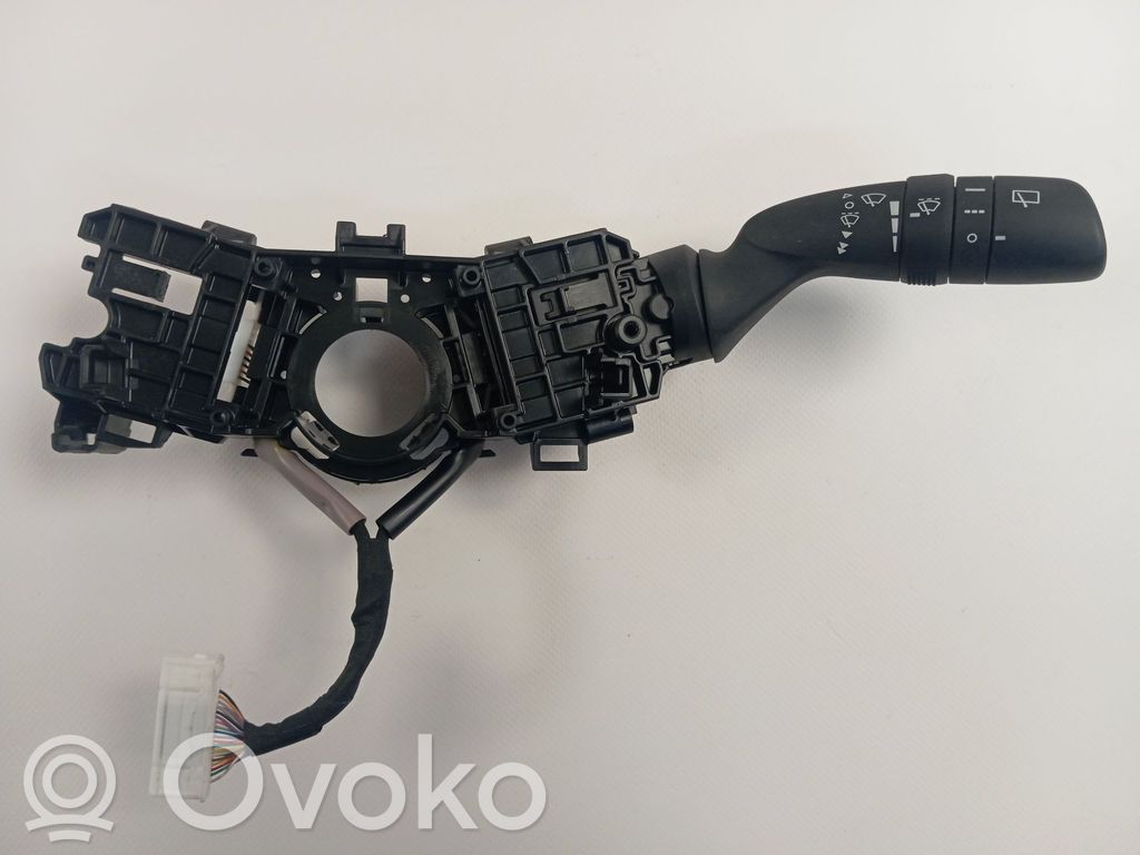 Toyota Yaris Commodo d'essuie-glace 