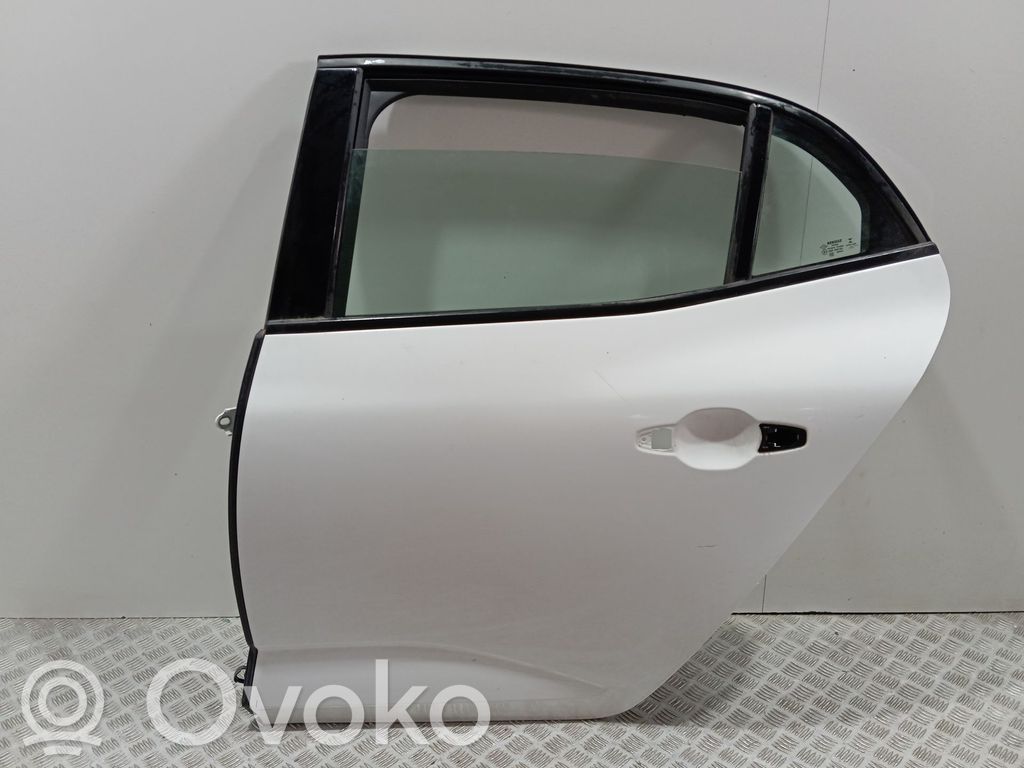 Takaovi   821015121R