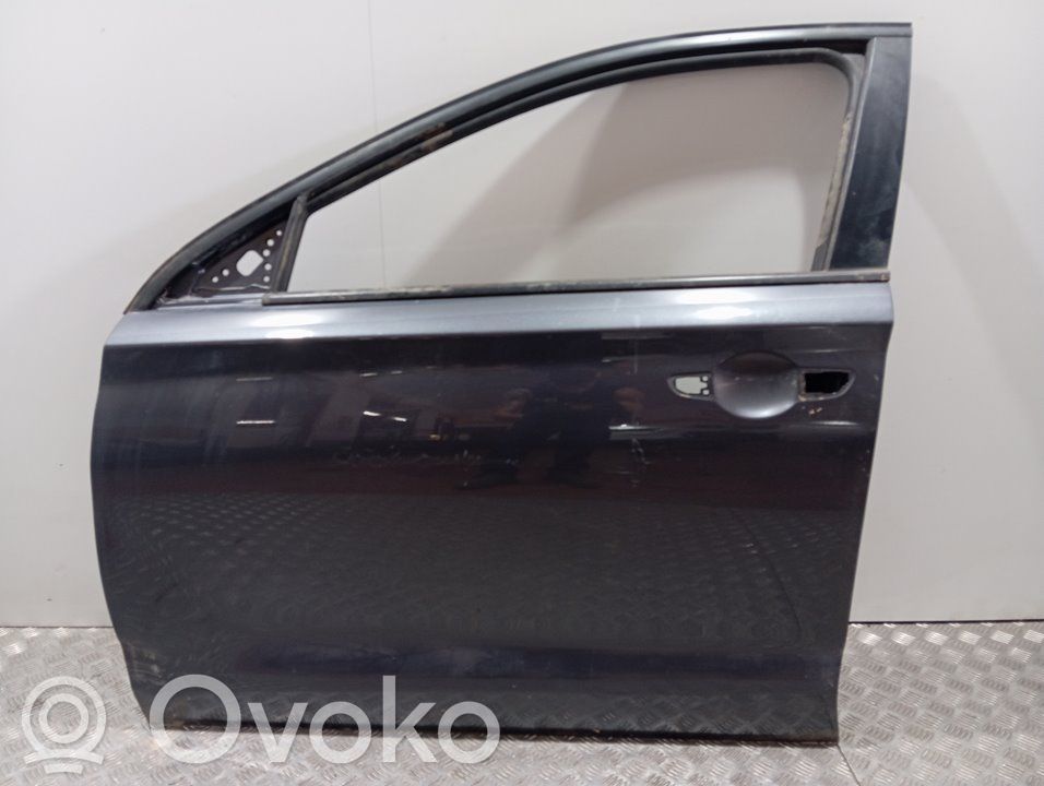 Hyundai i30 Front door 