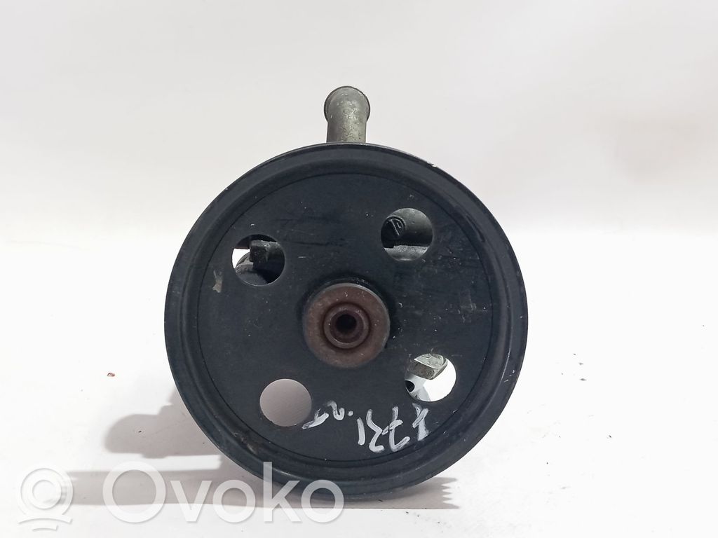 Ohjaustehostimen pumppu   4743974AD