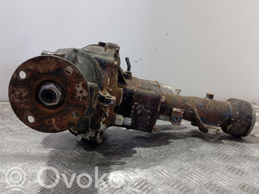 Toyota Land Cruiser (J200) Différentiel avant