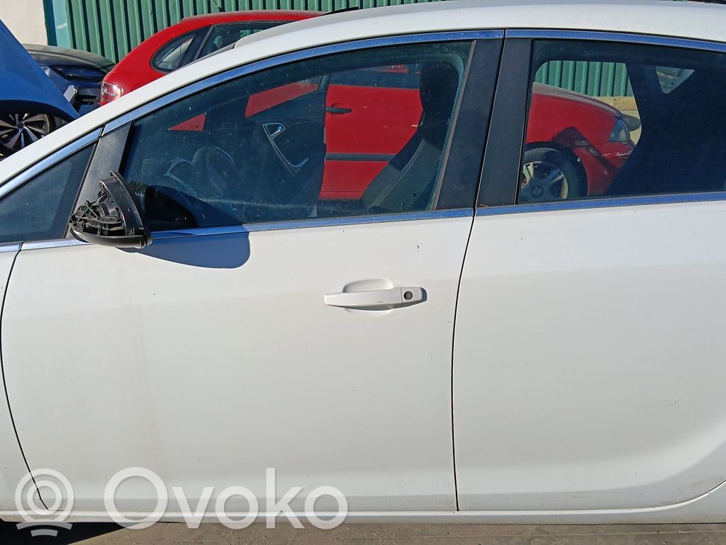 Opel Astra H Puerta delantera 