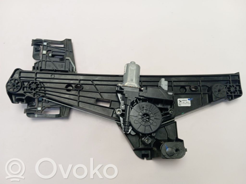 Peugeot 2008 II Macara geam ușă spate cu motor 