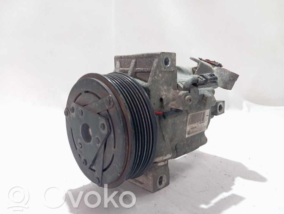 Dacia Sandero II Compressore aria condizionata (A/C) (pompa)