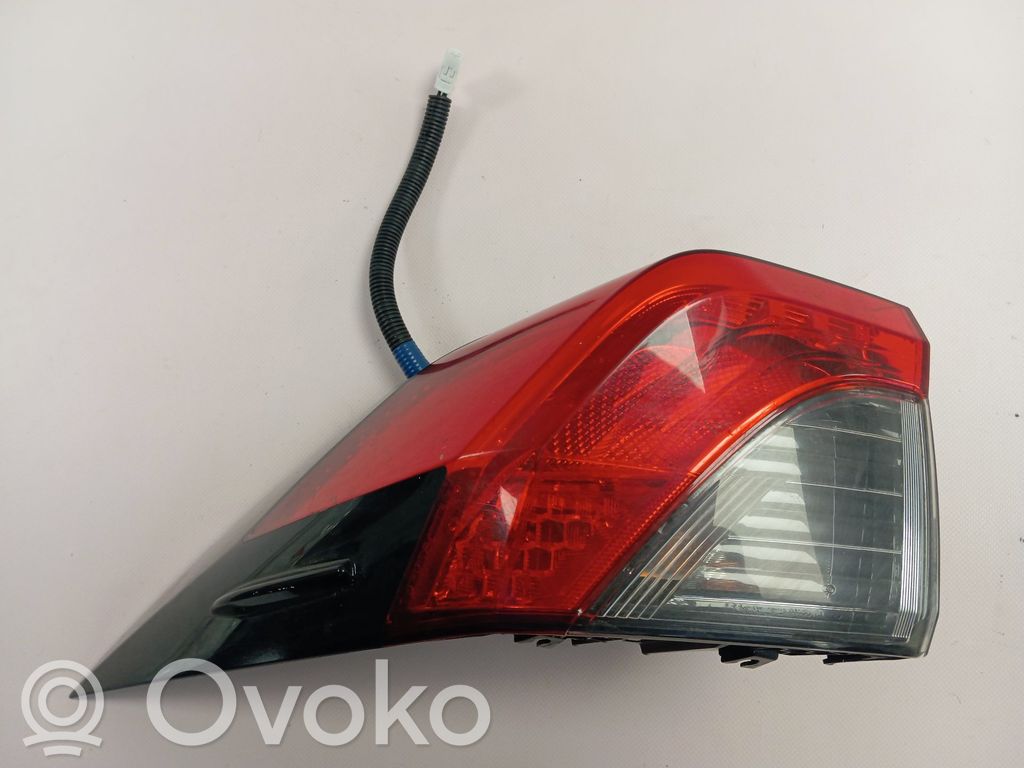 Toyota RAV 4 (XA50) Lampa tylna 