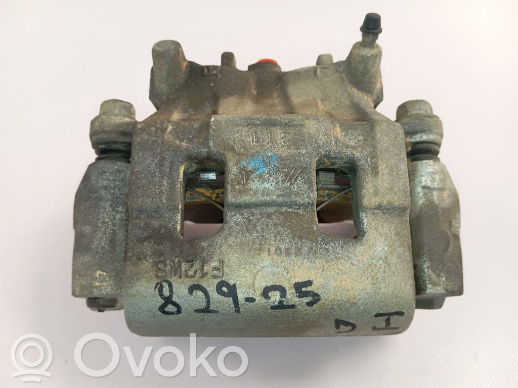 Caliper de freno delantero   41011W010P