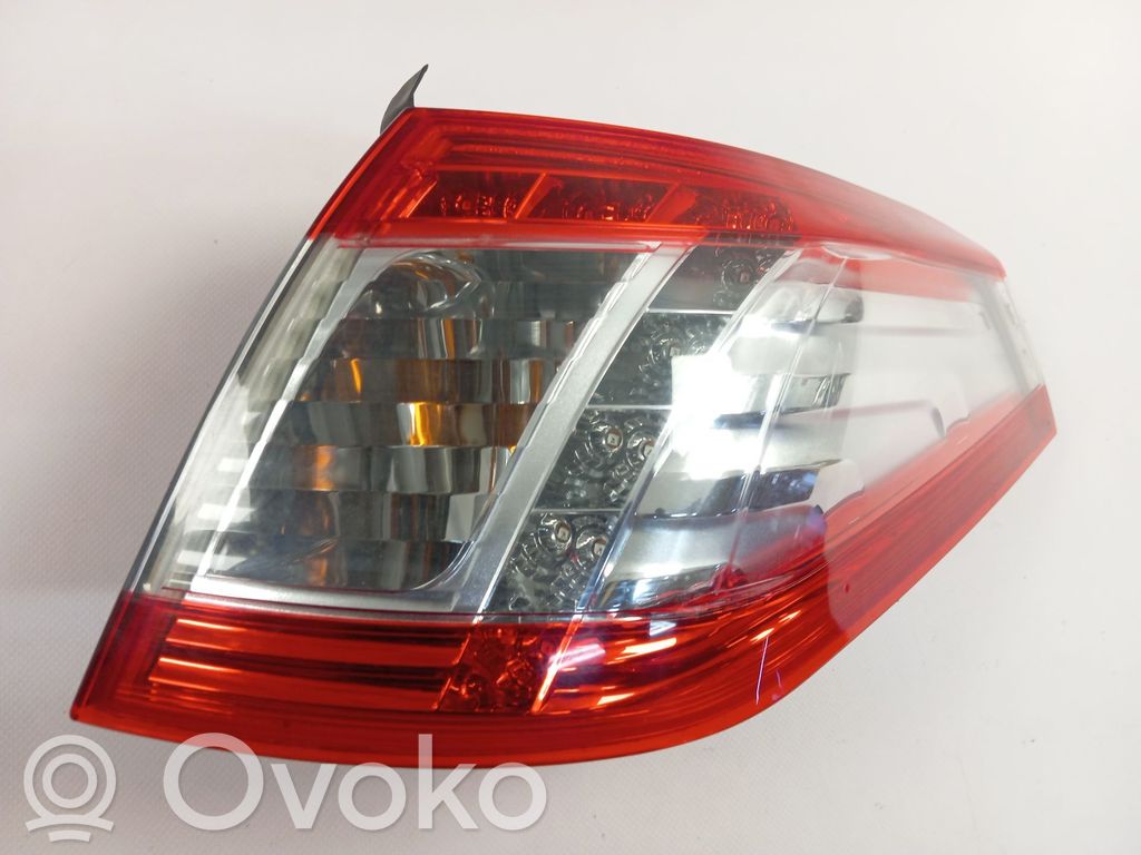 Peugeot 508 Luci posteriori 