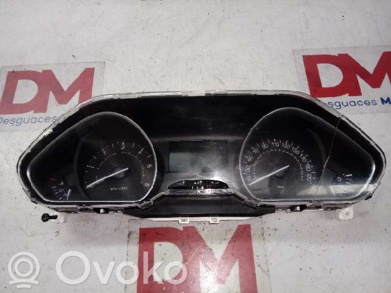 Peugeot 208 I Nopeusmittari (mittaristo)