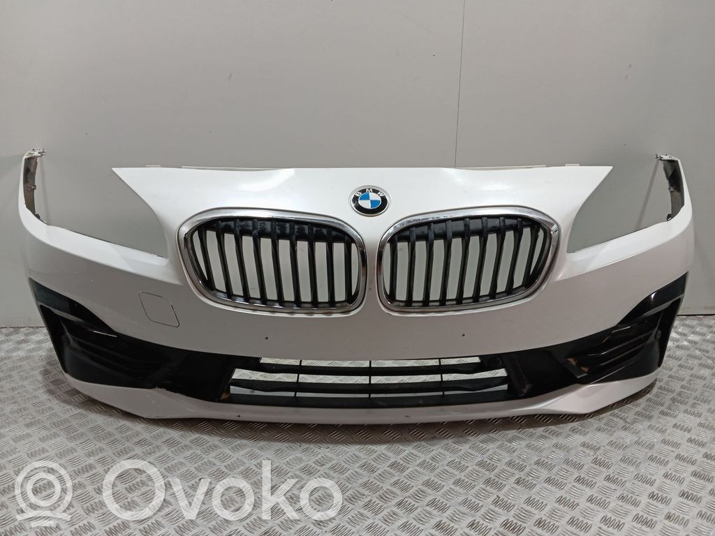BMW 2 F46 Parachoques delantero 