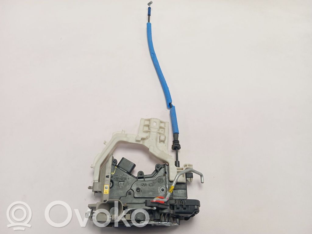 KIA Ceed Etuoven lukko 