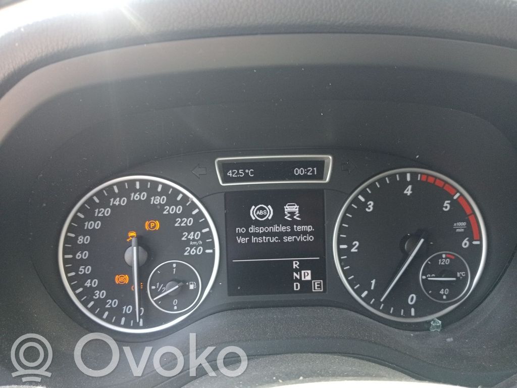 Mercedes-Benz B W246 W242 Tachimetro (quadro strumenti) 