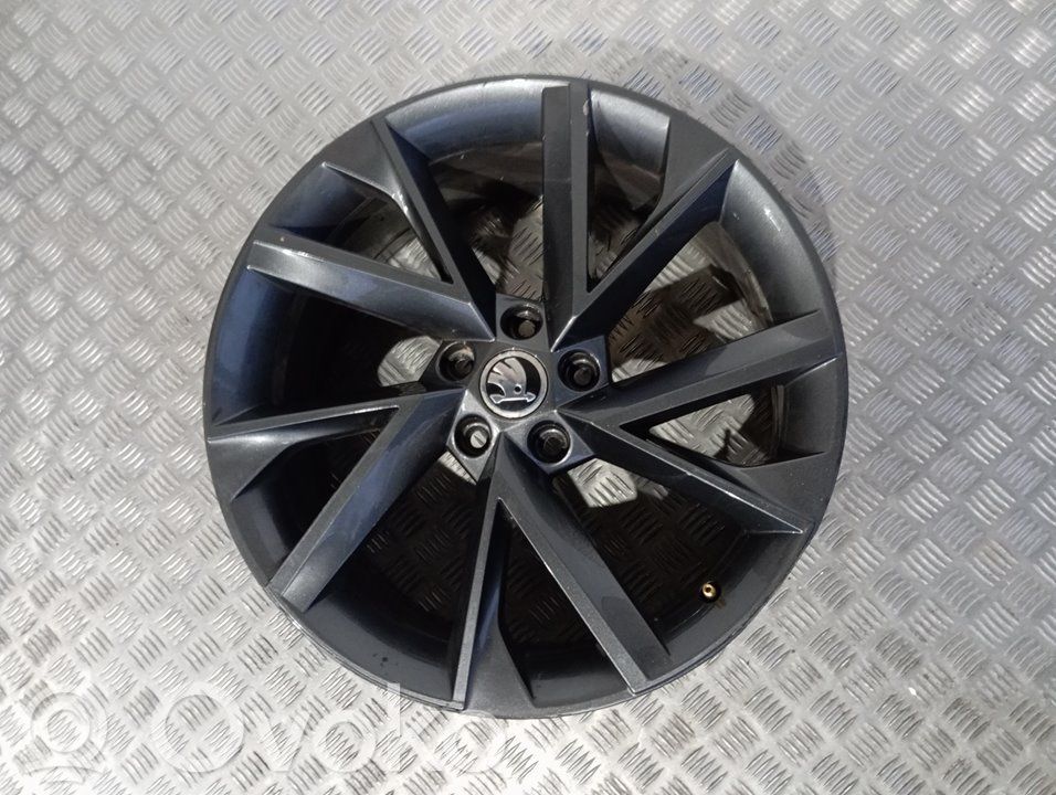 Skoda Superb B8 (3V) Jante alliage R18