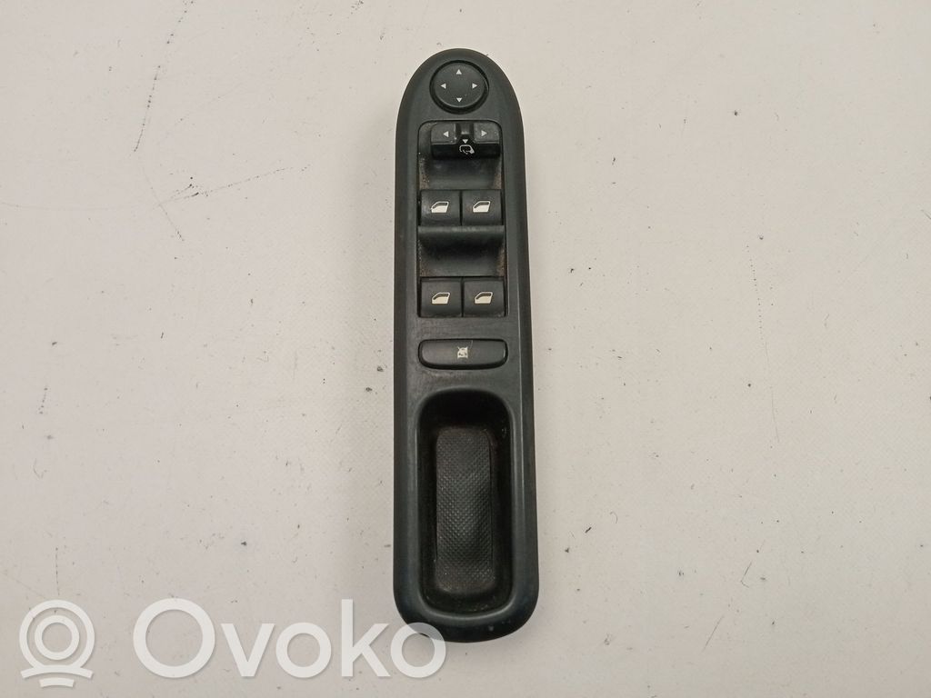 Peugeot 407 Comutator comandă geamuri electrice 