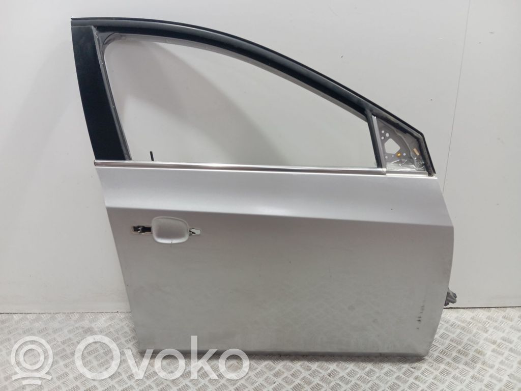 Chevrolet Cruze Front door 