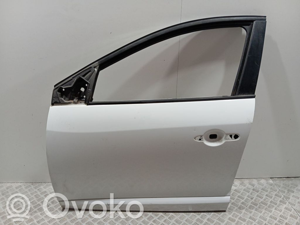 Renault Megane III Front door