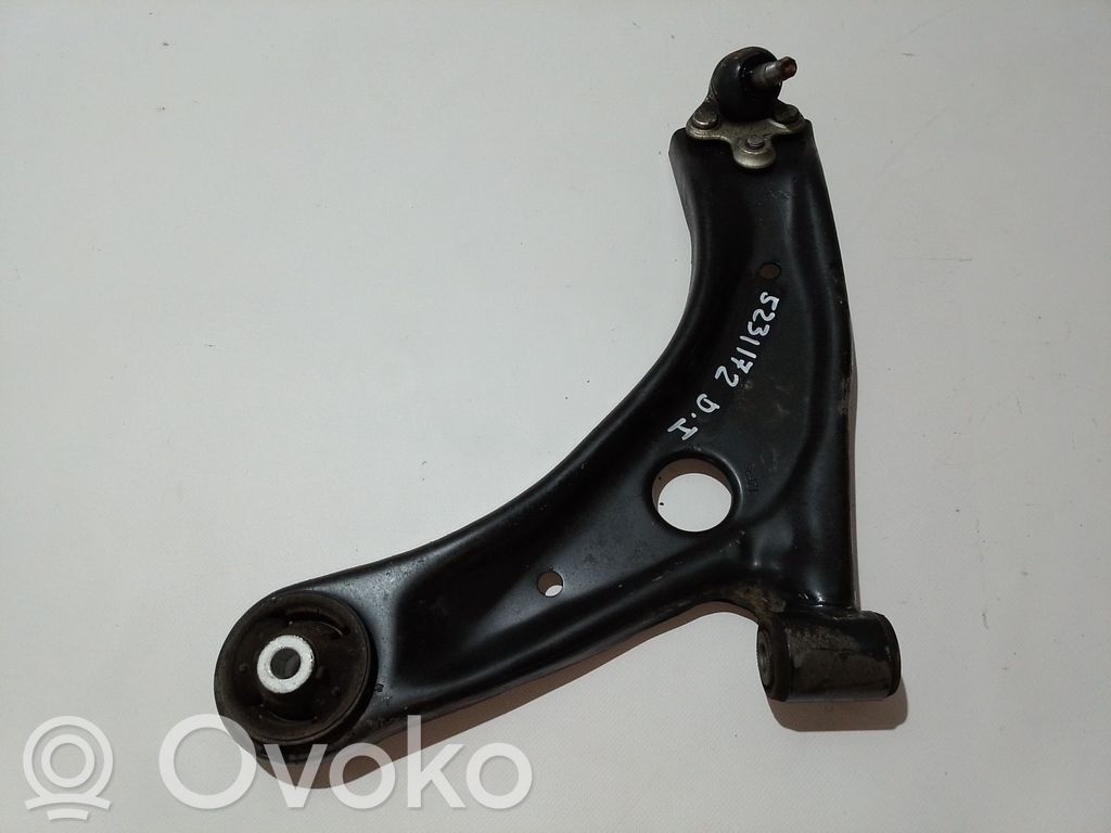 Toyota Yaris XP210 Querlenker vorne 