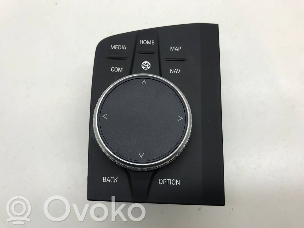 Head unit multimedia control   5A1D044,ZE5A1D04401,0002006082,901601520015