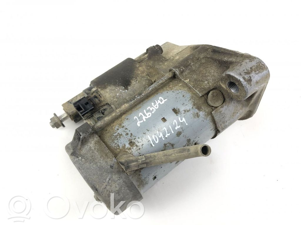 Isuzu D-Max Starter motor 
