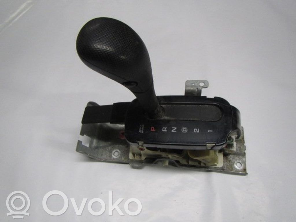 Jeep Liberty Gear shifter/selector 