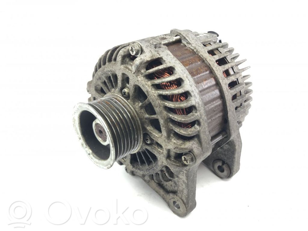 Nissan Juke I F15 Alternator 