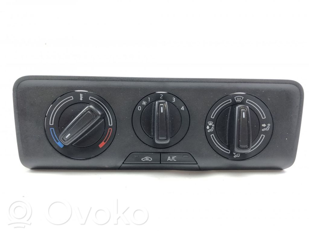 Skoda Fabia Mk3 (NJ) Panel klimatyzacji 