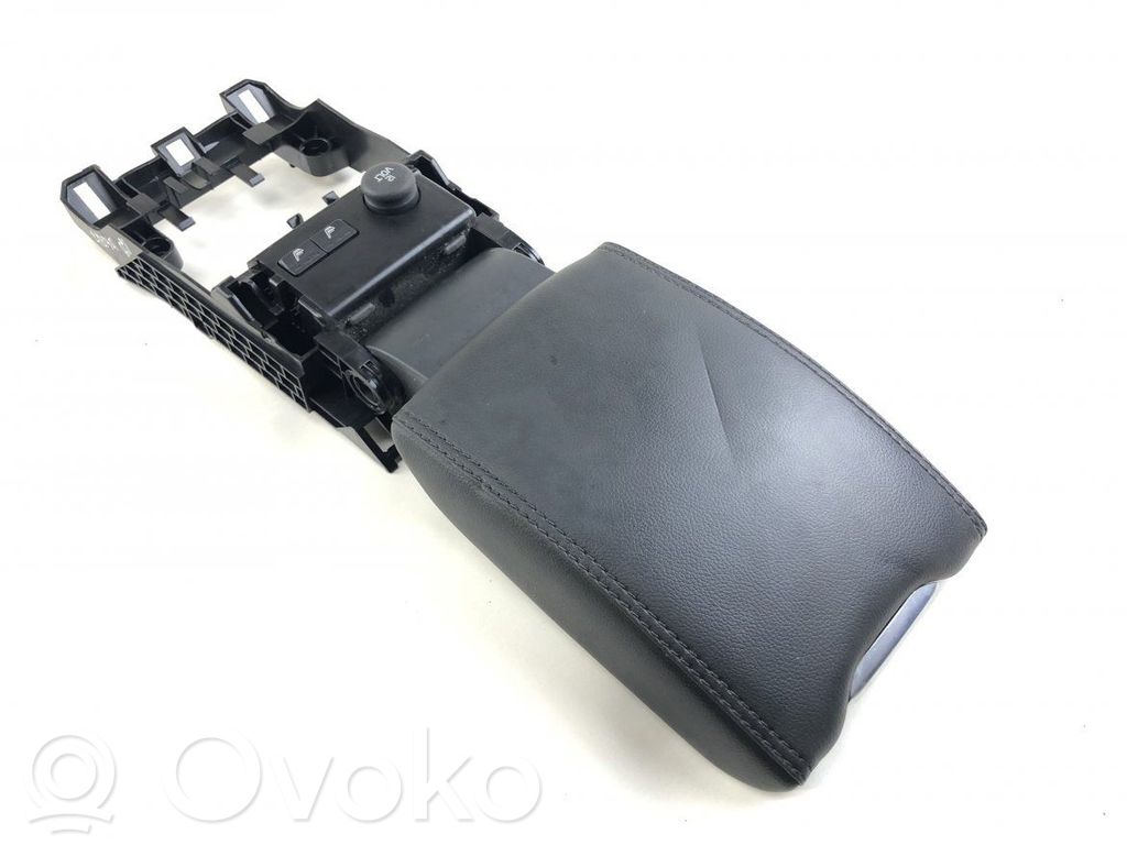 Volvo XC60 Reposabrazos 