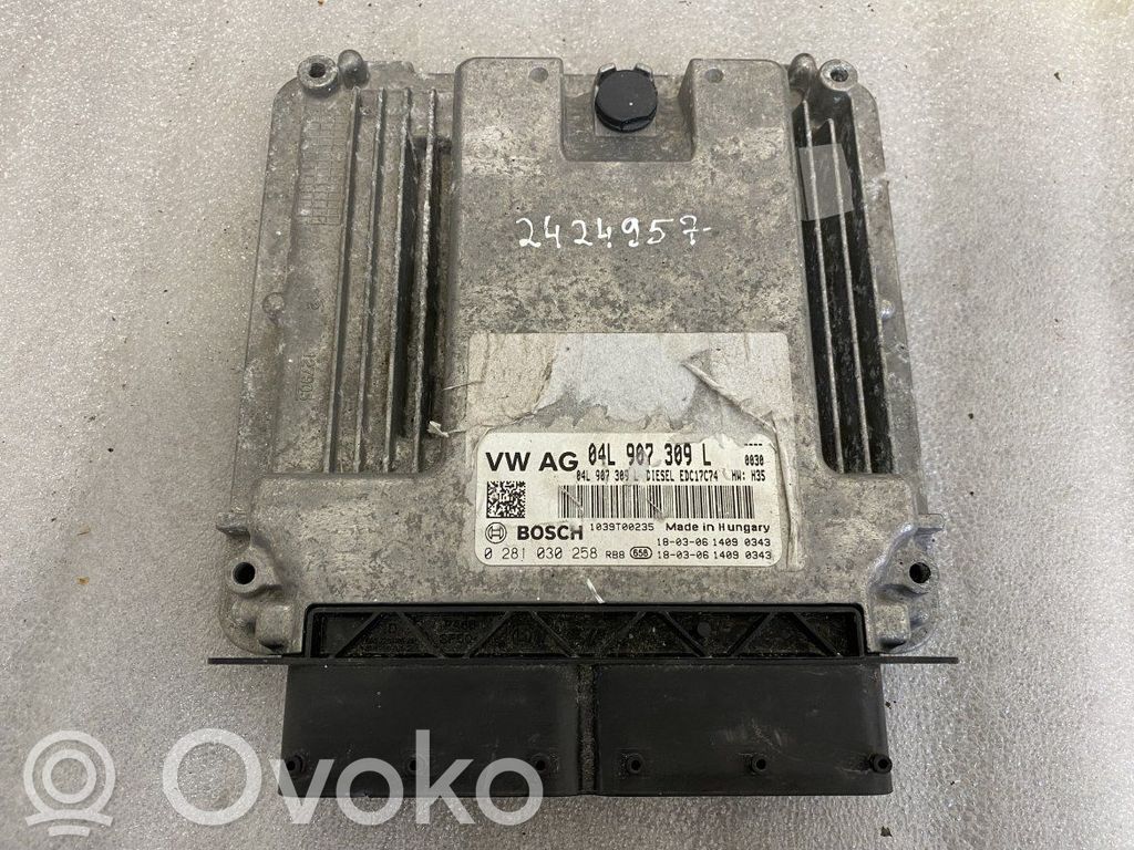Audi A5 Engine control unit/module 