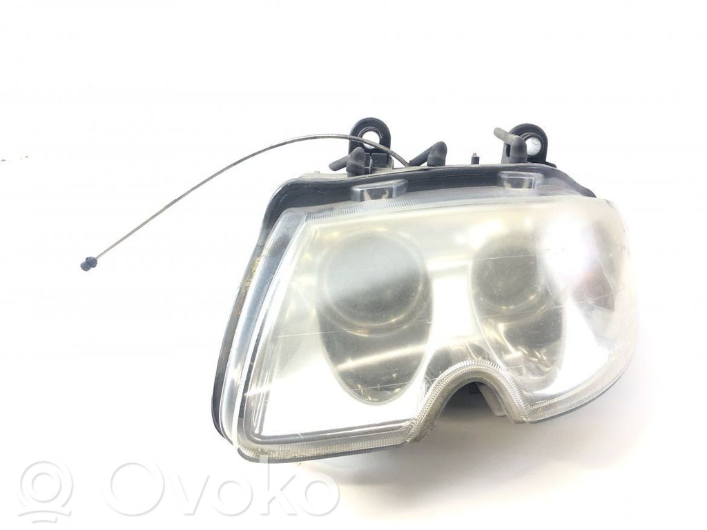 Maserati Quattroporte Lampa przednia 
