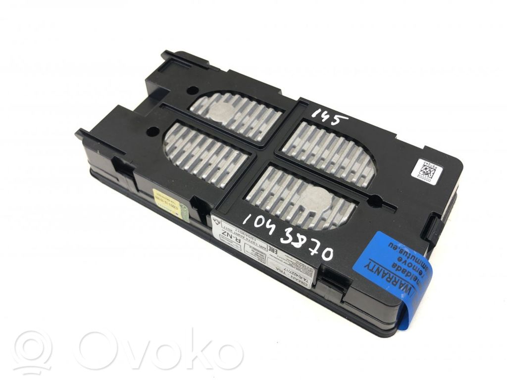 Audi RS6 C8 Battery charger (optional) 