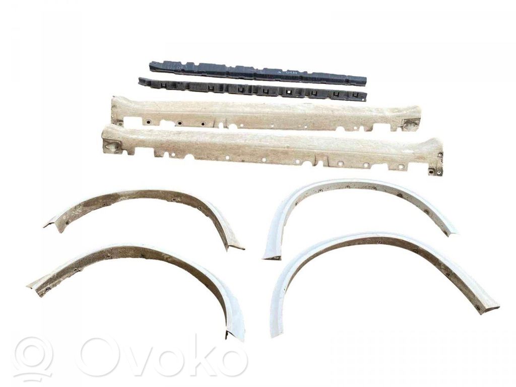 BMW X5 E70 Sill 