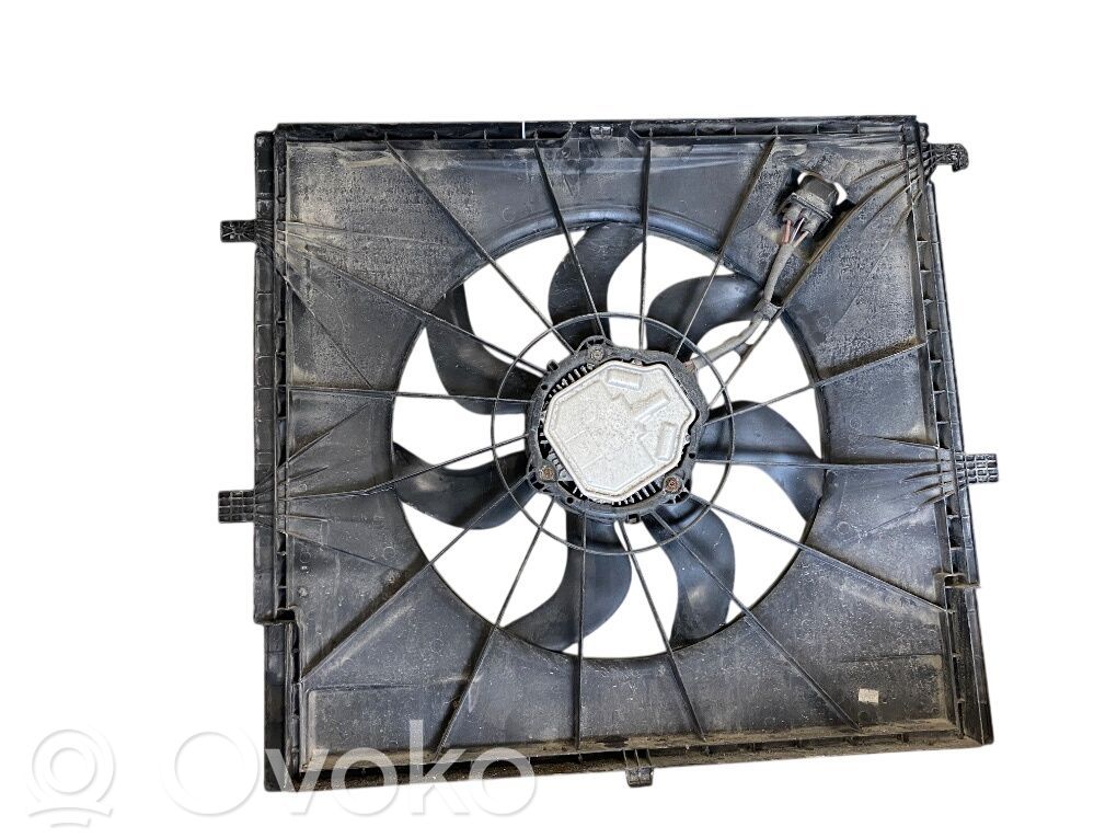 Mercedes-Benz V Class W447 Ventilator electric răcire radiator 