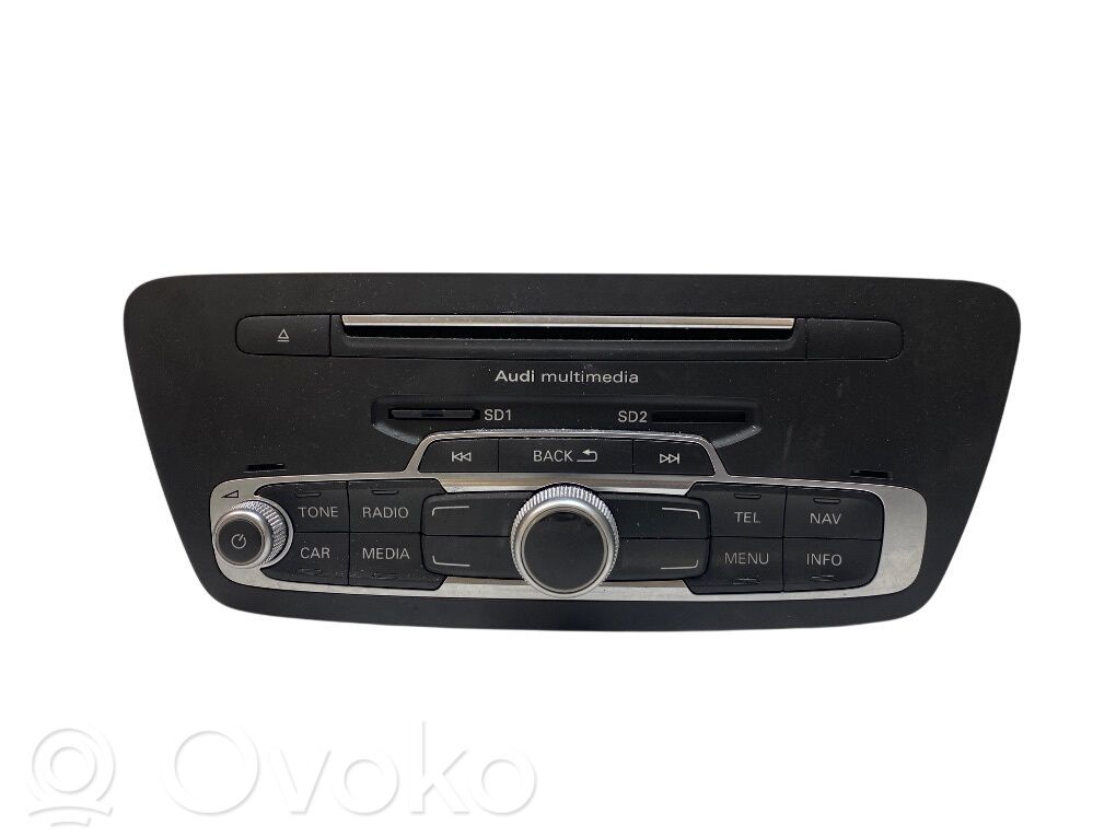 Audi RSQ3 Panel / Radioodtwarzacz CD/DVD/GPS 