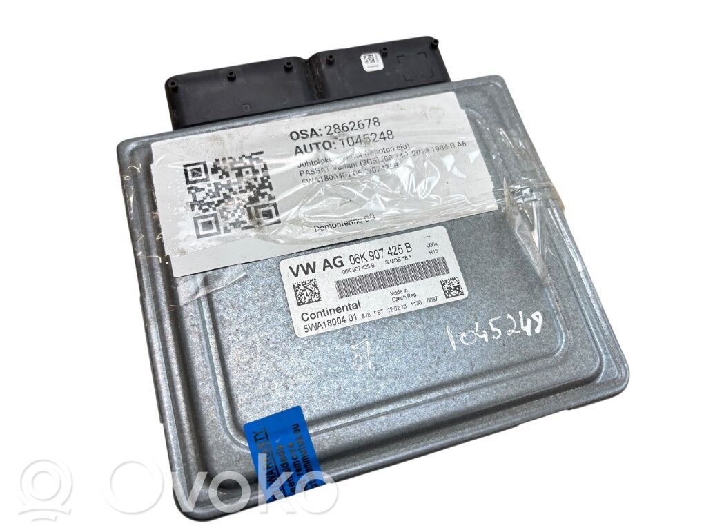 Volkswagen PASSAT B8 USA Engine control unit/module 