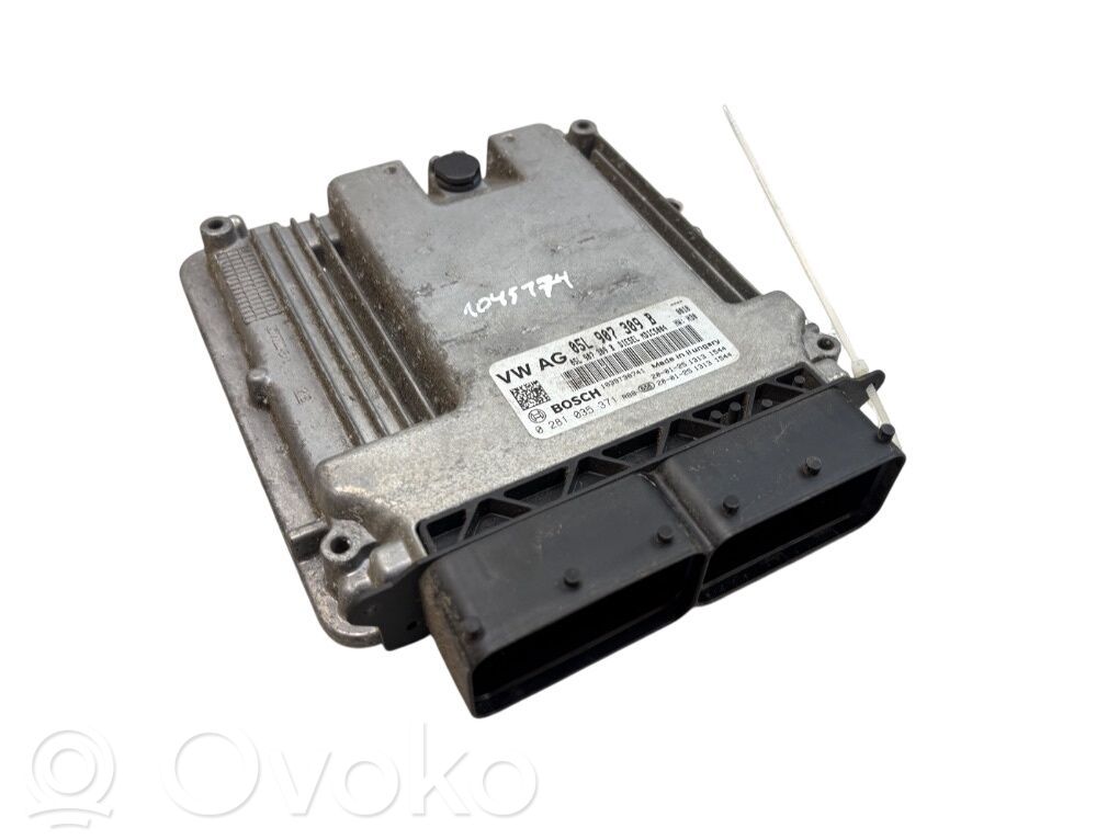 Skoda Superb B8 (3V) Engine control unit/module 