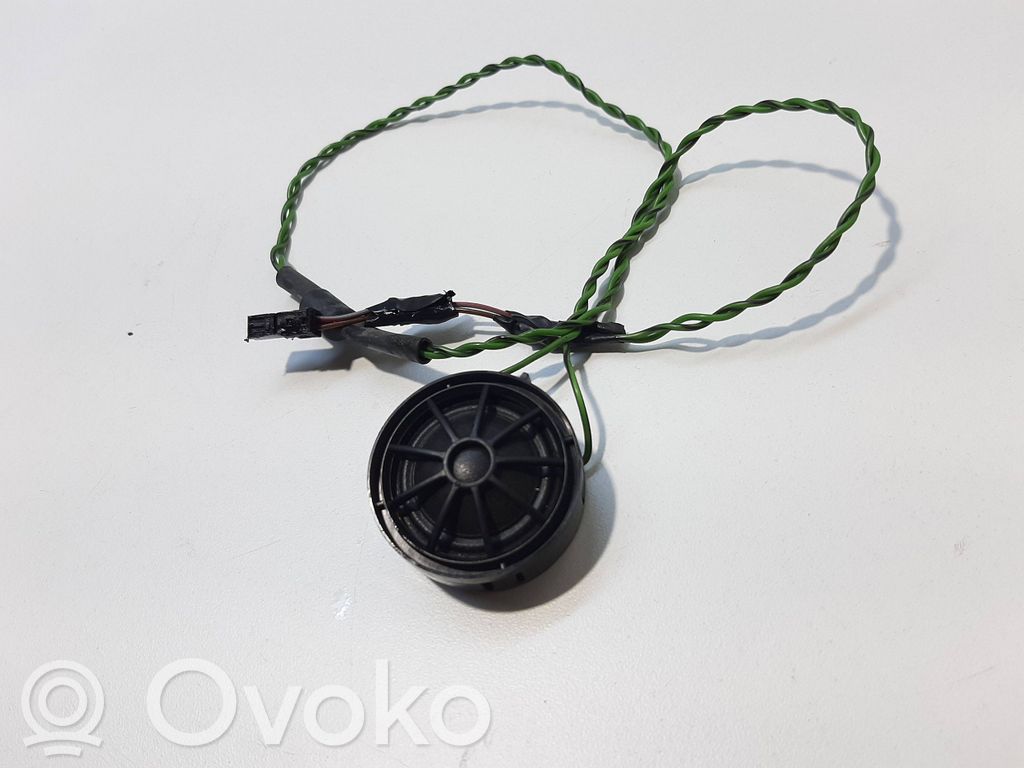 BMW 5 E60 E61 Etuoven kaiutin 