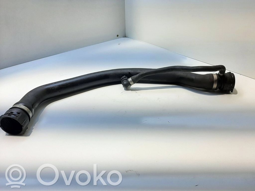 BMW 5 E60 E61 Engine coolant pipe/hose 