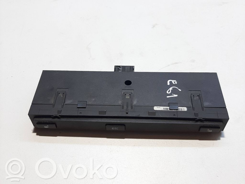 BMW 5 E60 E61 Sėdynių šildymo jungtukas 